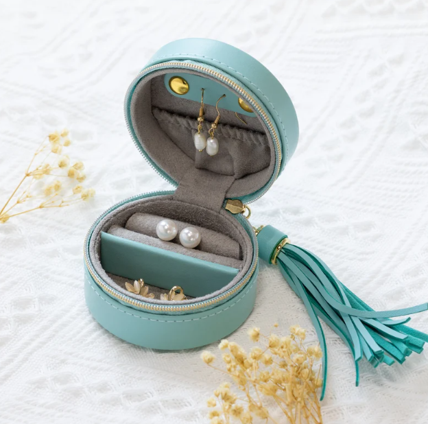 Round mini Jewelry Travel Case, Zipper Round Jewelry Box Custom Jewelry Organizer Box, Bridesmaid gift, graduation gift