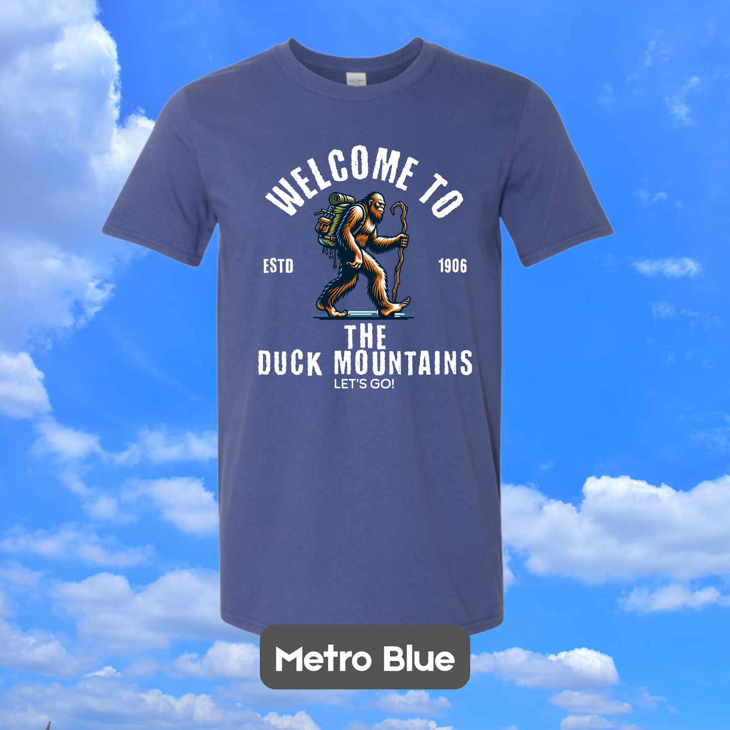 DUCK MOUNTAINS Sasquatch Hiker T-Shirt