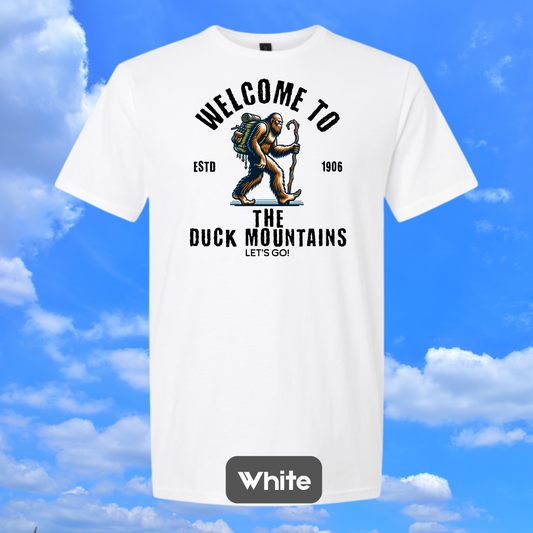 DUCK MOUNTAINS Sasquatch Hiker T-Shirt